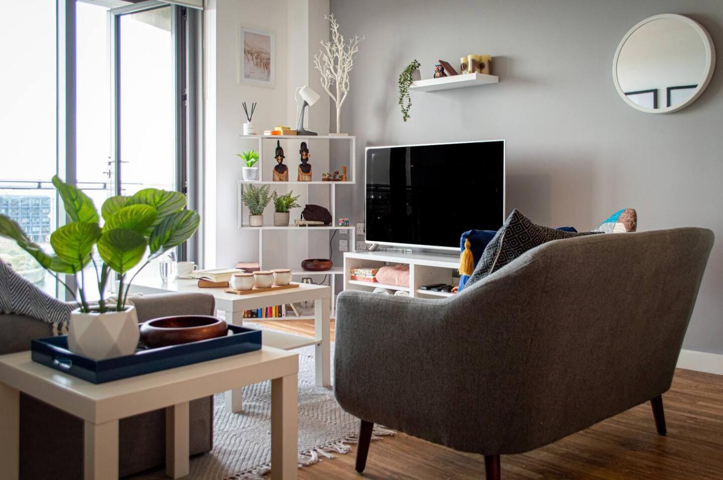 Stunning Mersey View Flat W Parking In Liverpool Buitenkant foto